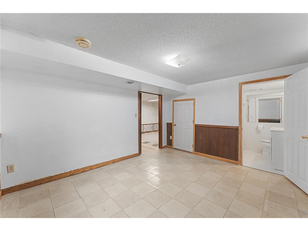 557 Cheri Lane NE Fridley MN 55421 7099291 image27