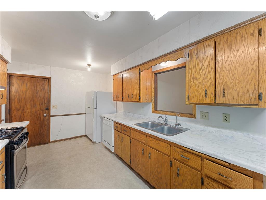 557 Cheri Lane NE Fridley MN 55421 7099291 image9