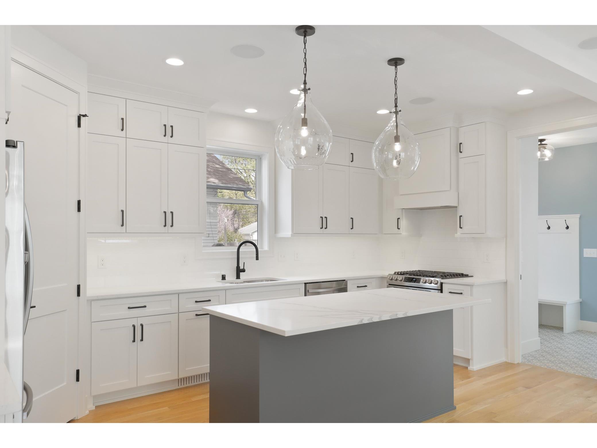 557 Cromwell Avenue Saint Paul MN 55104 5734701 image1