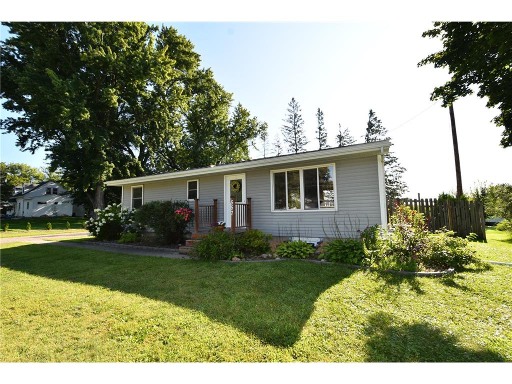 557 Pearl Street Zumbrota MN 55992 6586062 image1