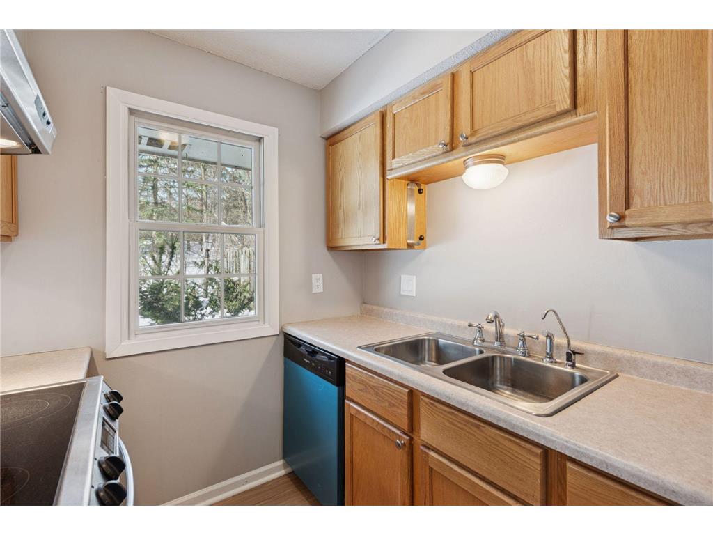 5570 & 5580 Shorewood Lane Shorewood MN 55331 7079447 image15