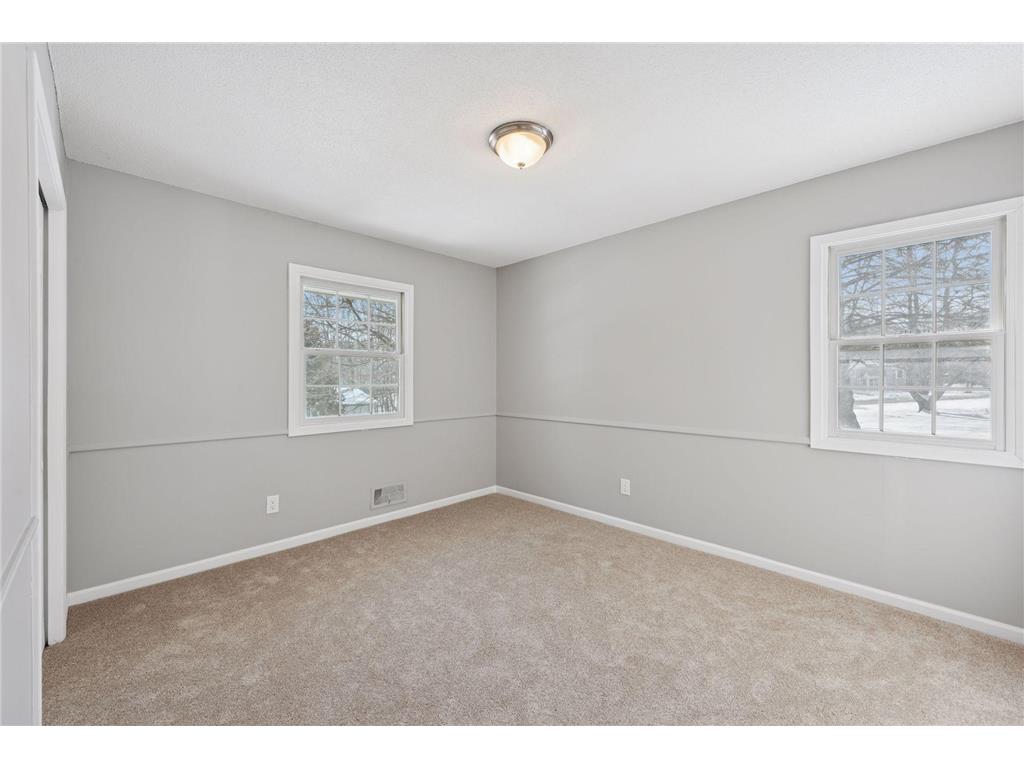 5570 & 5580 Shorewood Lane Shorewood MN 55331 7079447 image19