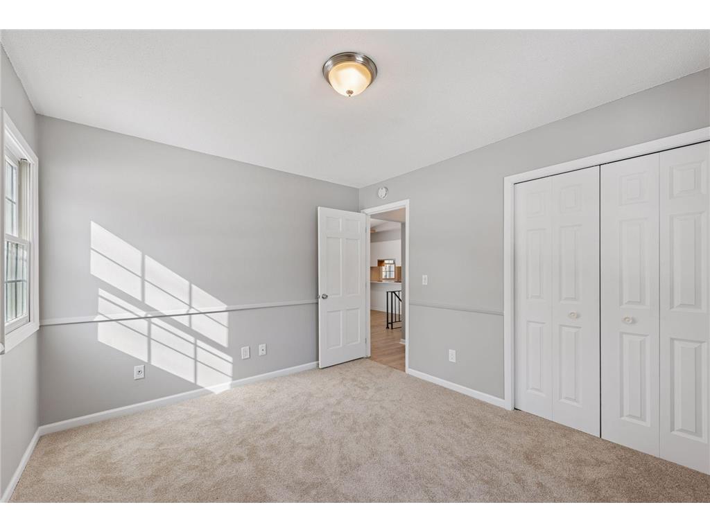 5570 & 5580 Shorewood Lane Shorewood MN 55331 7079447 image20