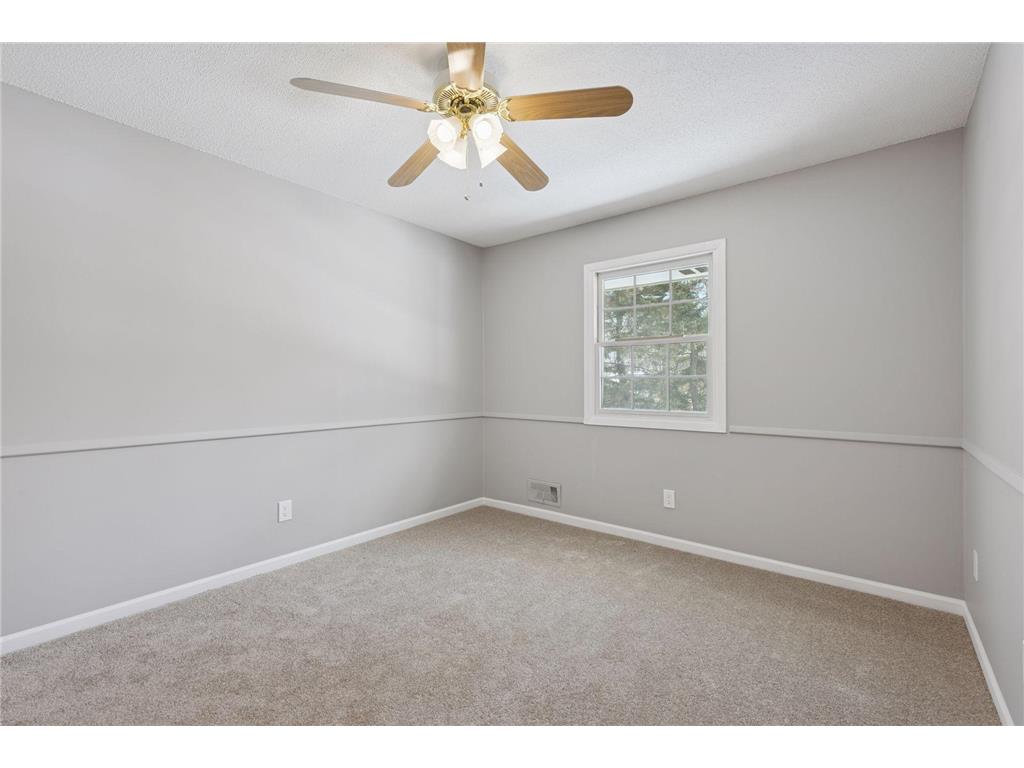 5570 & 5580 Shorewood Lane Shorewood MN 55331 7079447 image23