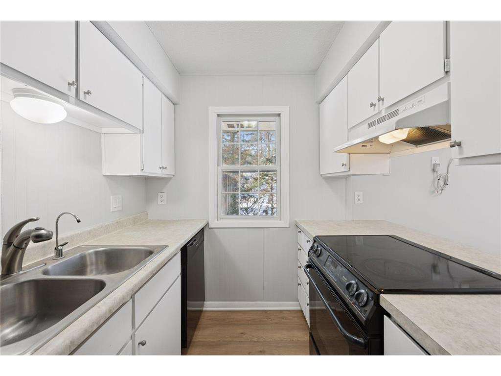 5570 & 5580 Shorewood Lane Shorewood MN 55331 7079447 image39