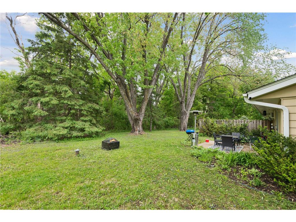 5570 & 5580 Shorewood Lane Shorewood MN 55331 7079447 image51