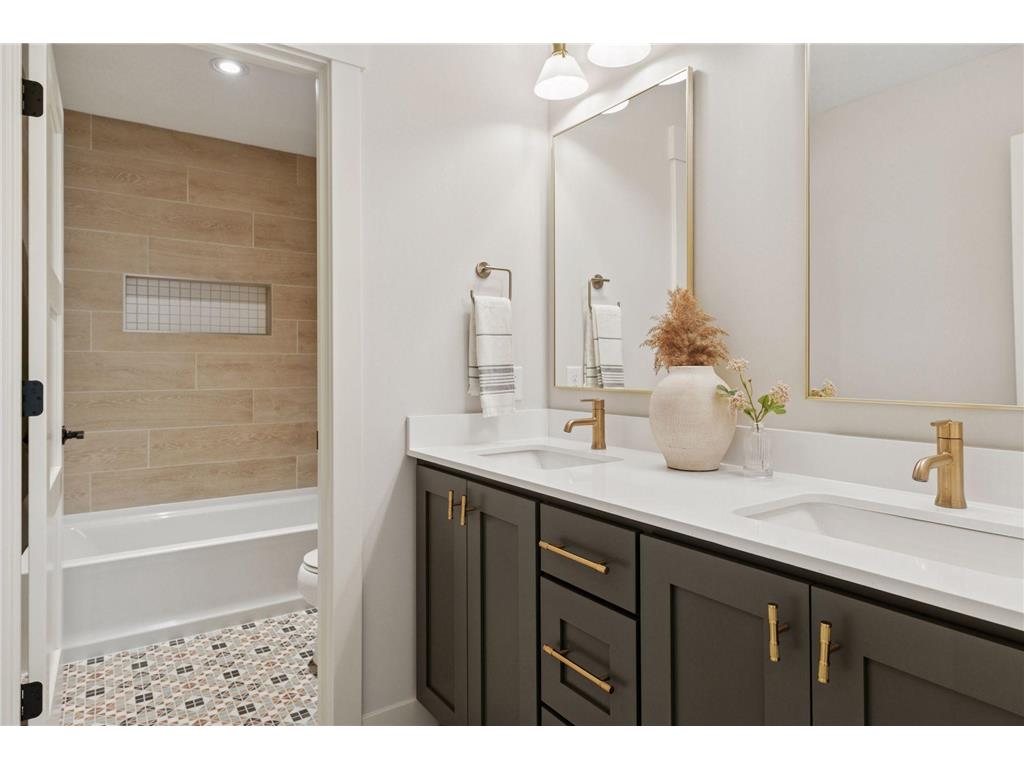 5571 Rolling Hills Parkway Victoria MN 55318 7038680 image16