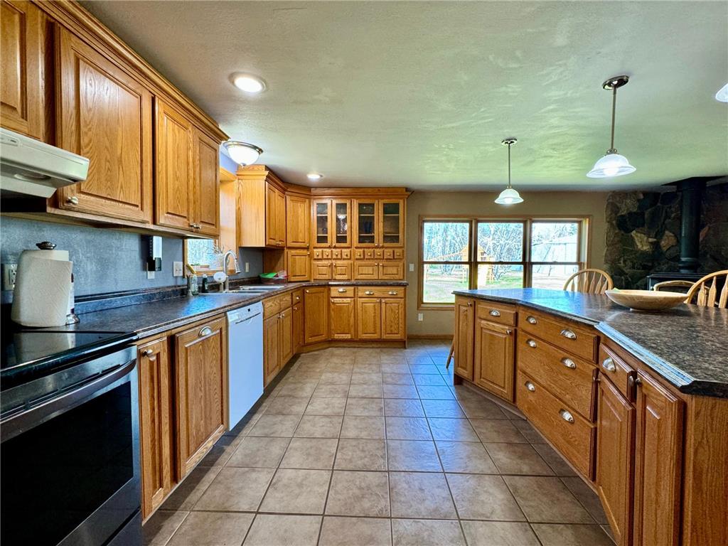 55715 State Highway 11 Warroad MN 56763 6716895 image5