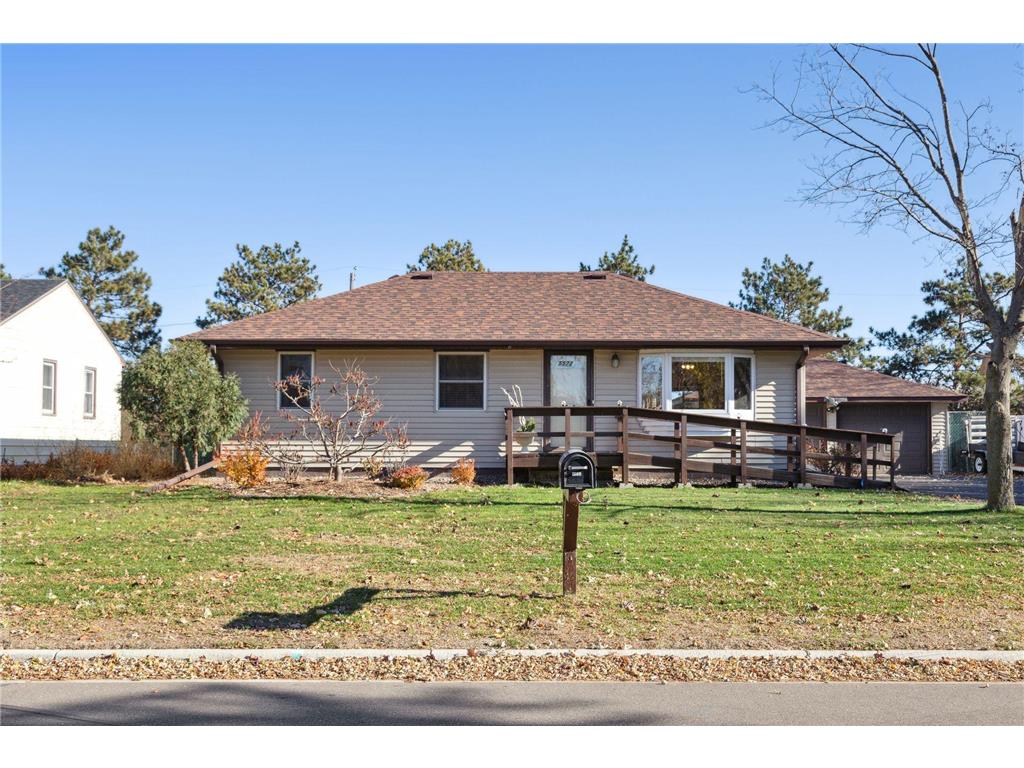 5572 Aldine Street Shoreview MN 55126 6460091 image1