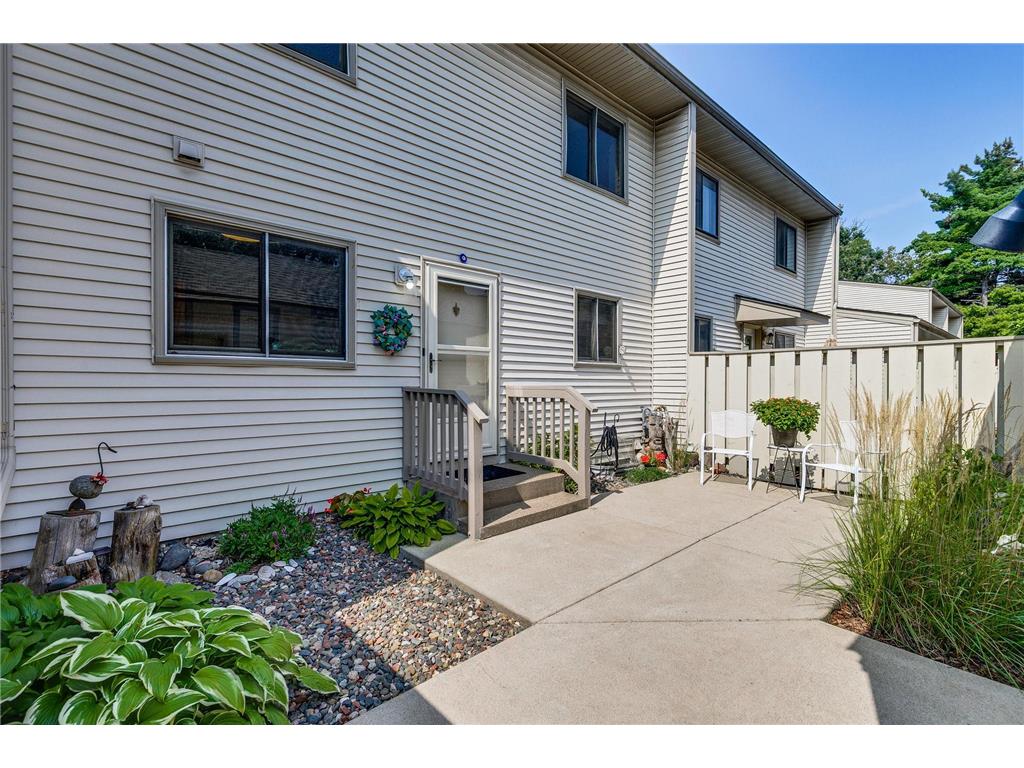 5574 Meister Road Fridley MN 55432 6786204 image1