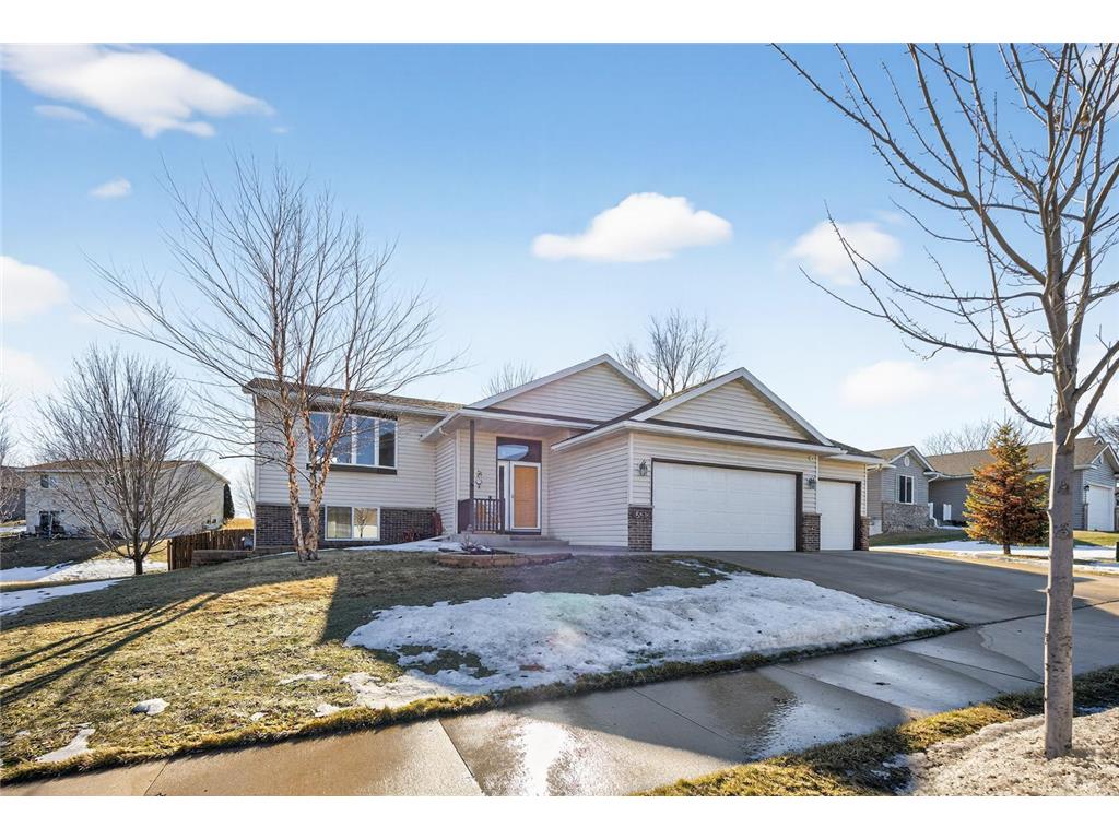 5576 51st Street NW Rochester MN 55901 7022627 image1