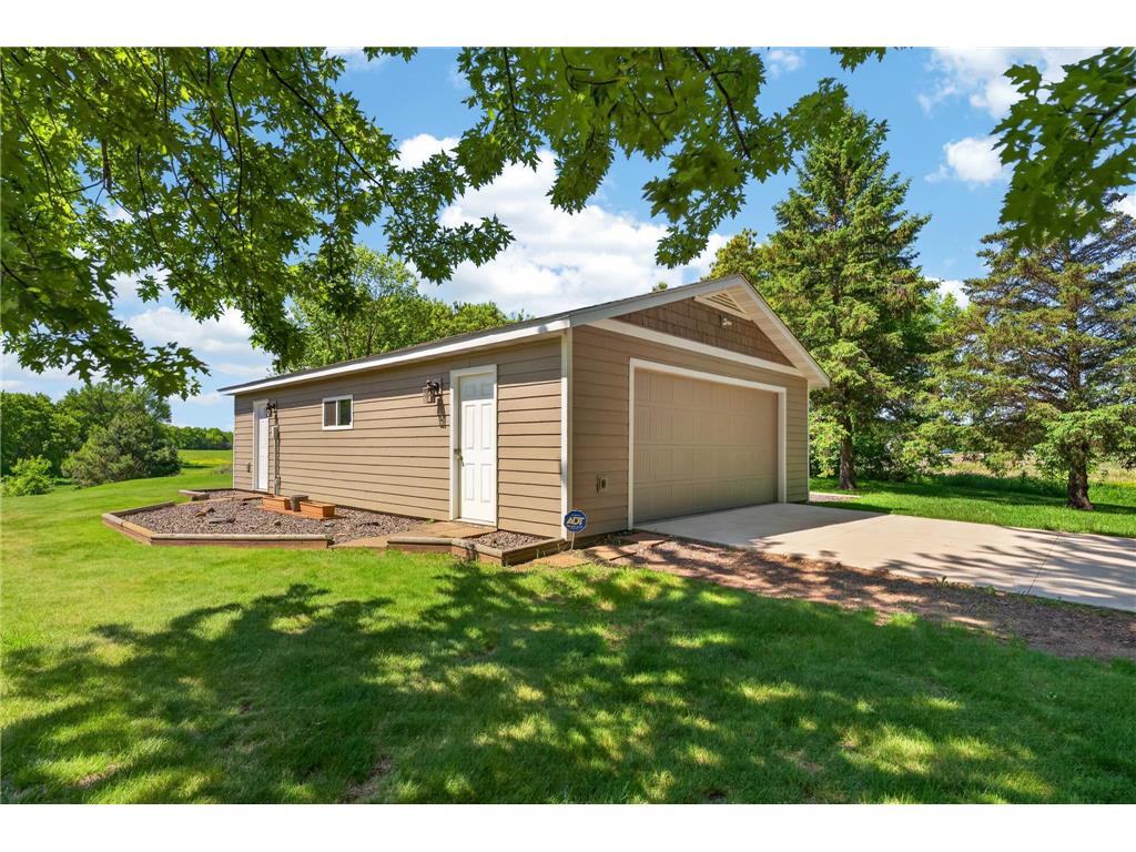 5576 580th Street Pine City MN 55063 7082147 image2