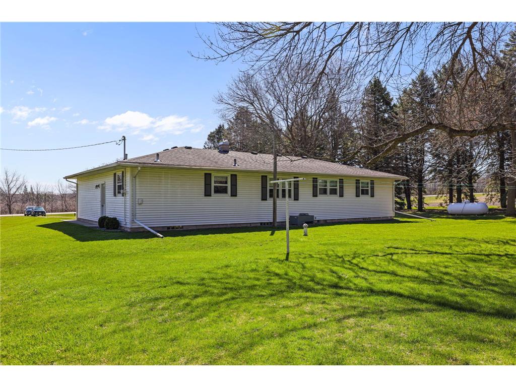 5578 S County Road 45 Somerset Twp MN 55060 7047571 image30