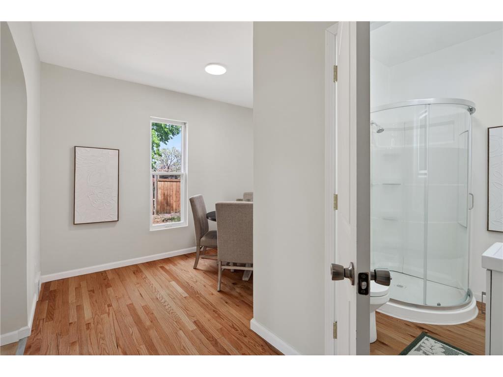 558 Osceola Avenue S Saint Paul MN 55102 7072427 image12