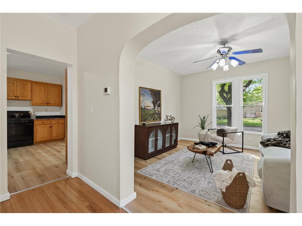 558 Osceola Avenue S Saint Paul MN 55102 7072427 image17
