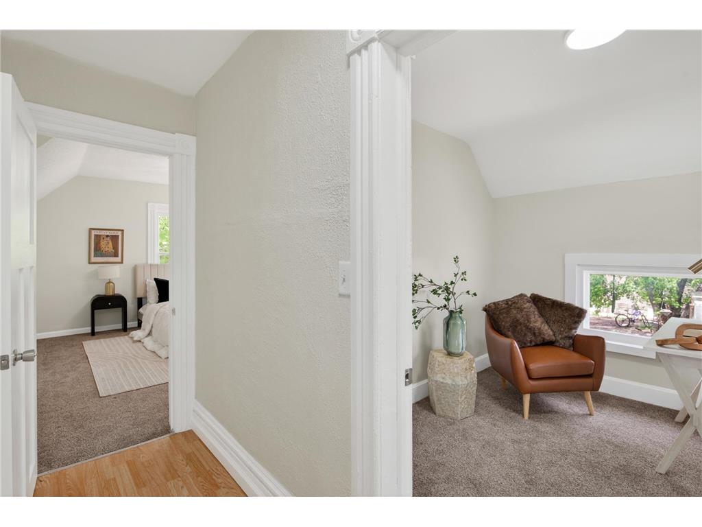 558 Osceola Avenue S Saint Paul MN 55102 7072427 image34