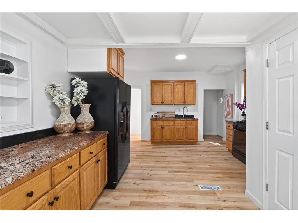 558 Osceola Avenue S Saint Paul MN 55102 7072427 image4