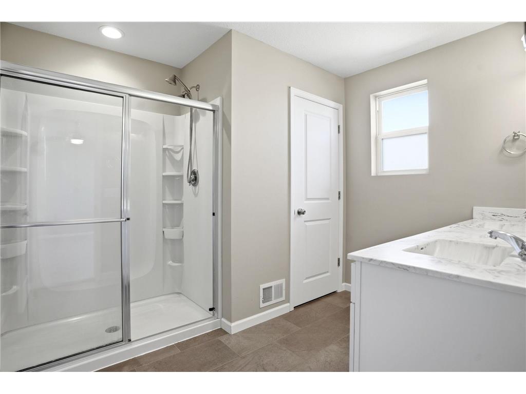 5581 Yucca Lane N Plymouth MN 55446 7065783 image15