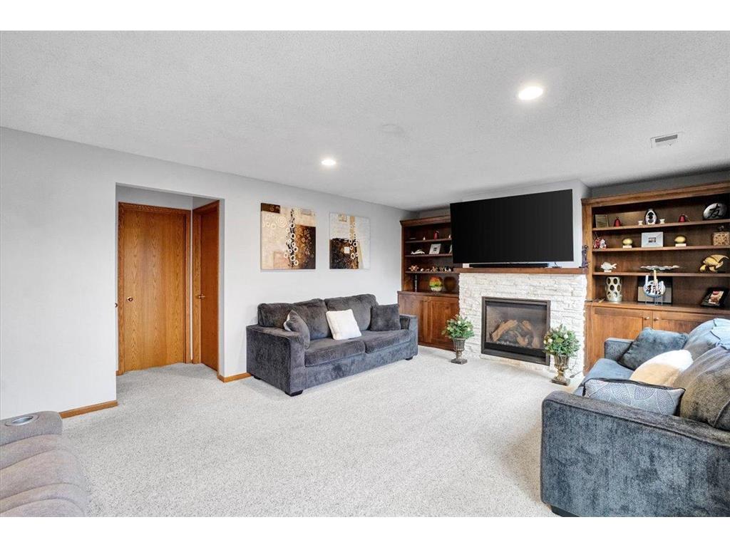 5583 W 140th Street Savage MN 55378 7037427 image22