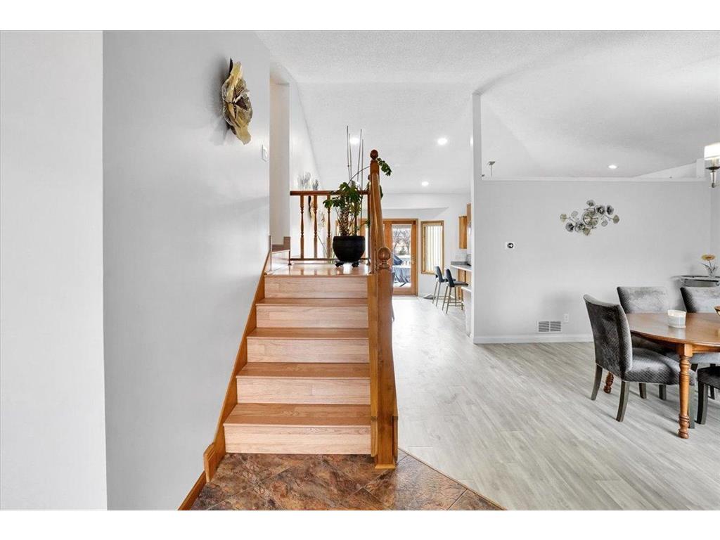 5583 W 140th Street Savage MN 55378 7037427 image39