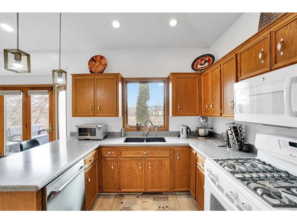 5583 W 140th Street Savage MN 55378 7037427 image44