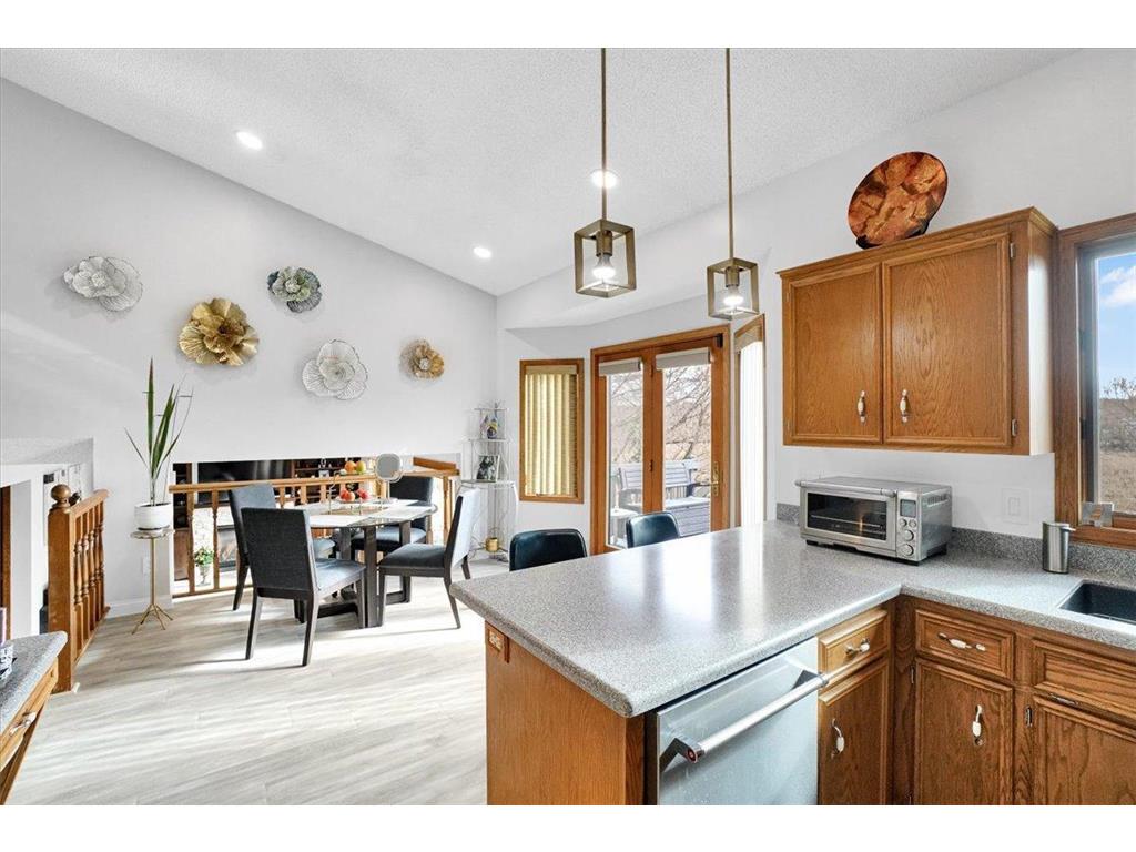 5583 W 140th Street Savage MN 55378 7037427 image45