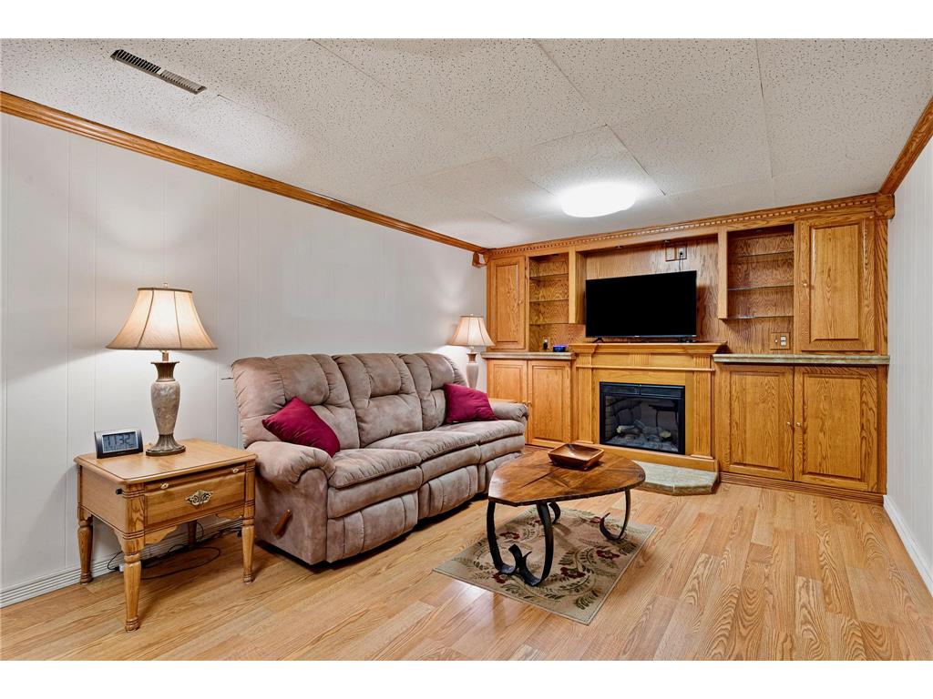 5584 266th Street Wyoming MN 55092 7024085 image11