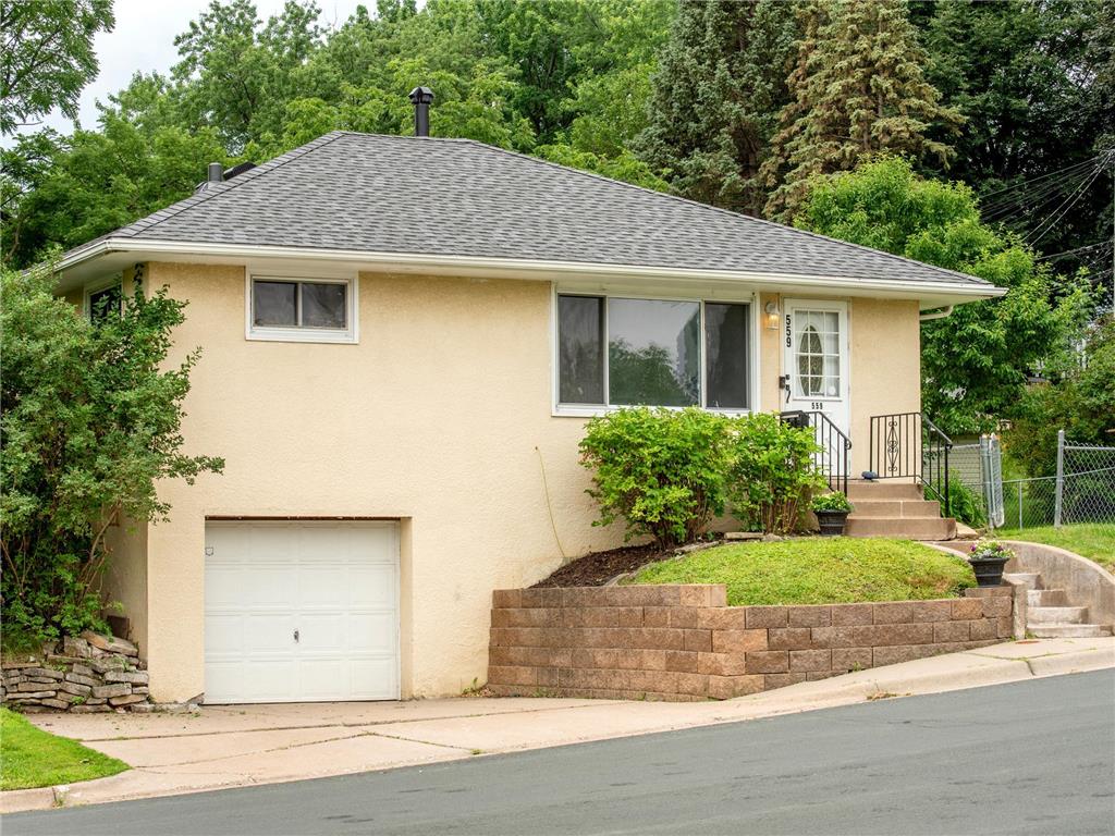 559 18th Avenue N South Saint Paul MN 55075 7102138 image1