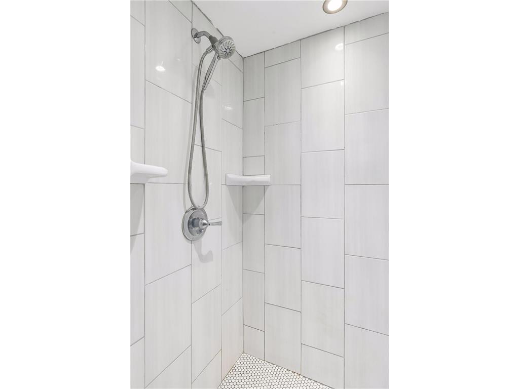 559 Tanglewood Drive Shoreview MN 55126 7090102 image10
