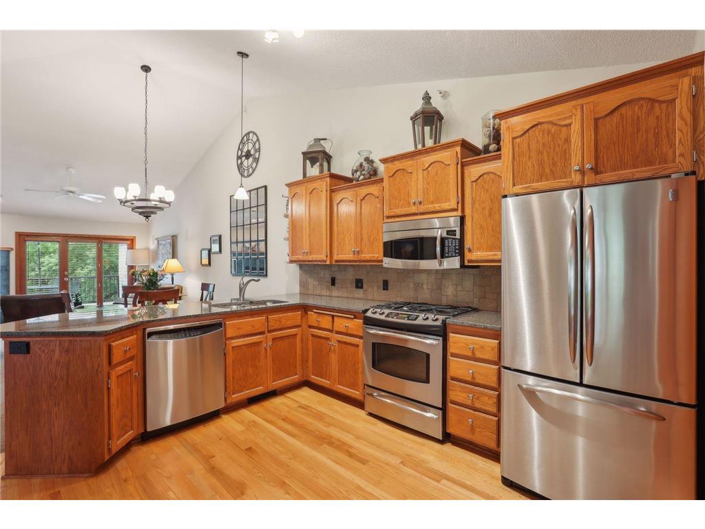 5590 N Nathan Lane N #4 Plymouth MN 55442 6592856 image1