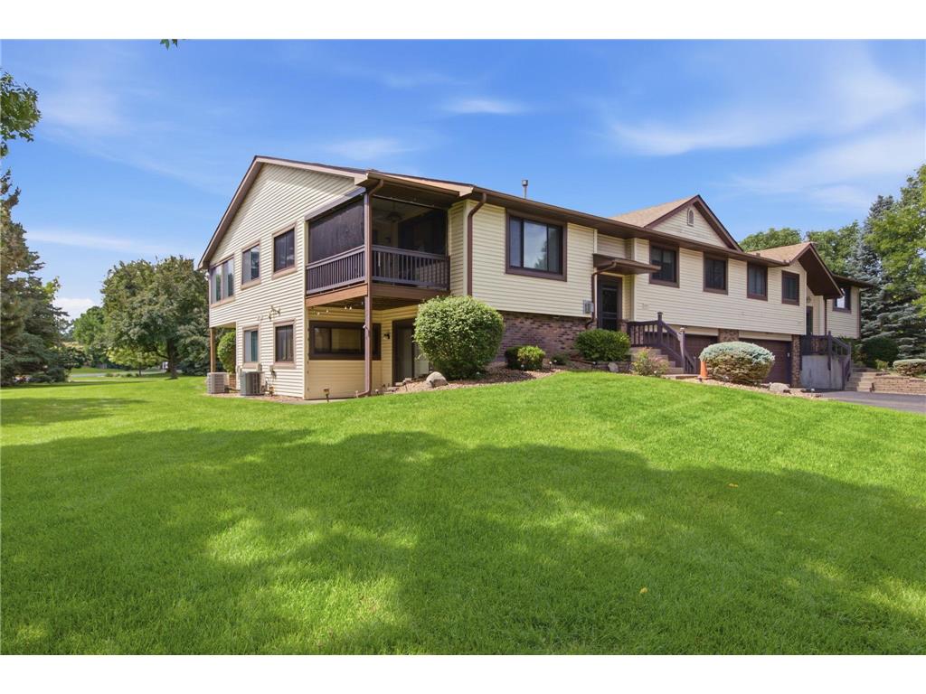 5591 Donegal Drive Shoreview MN 55126 7096814 image1