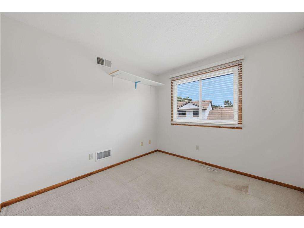 5591 Donegal Drive Shoreview MN 55126 7096814 image17