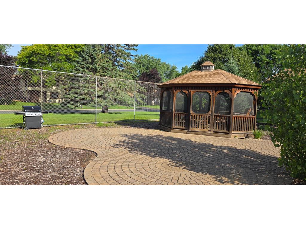 5591 Donegal Drive Shoreview MN 55126 7096814 image29