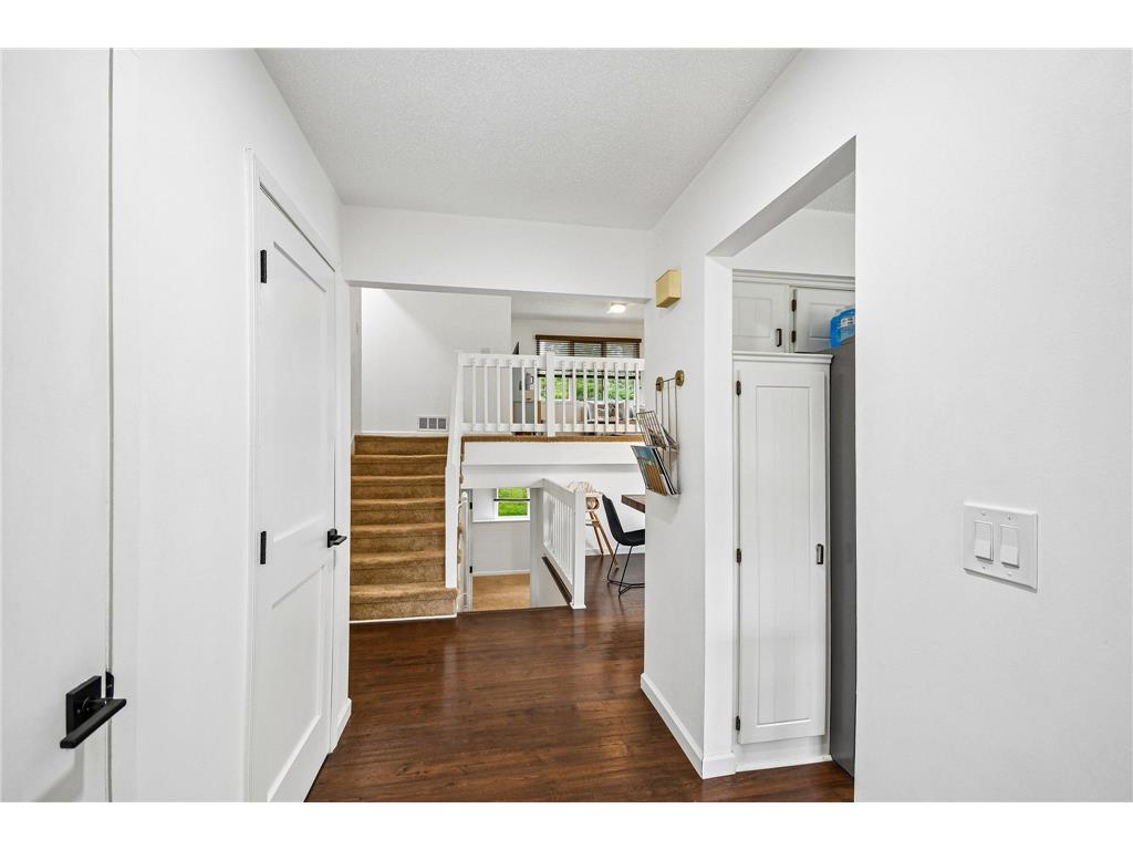 5595 Albert Street Shoreview MN 55126 7093762 image24
