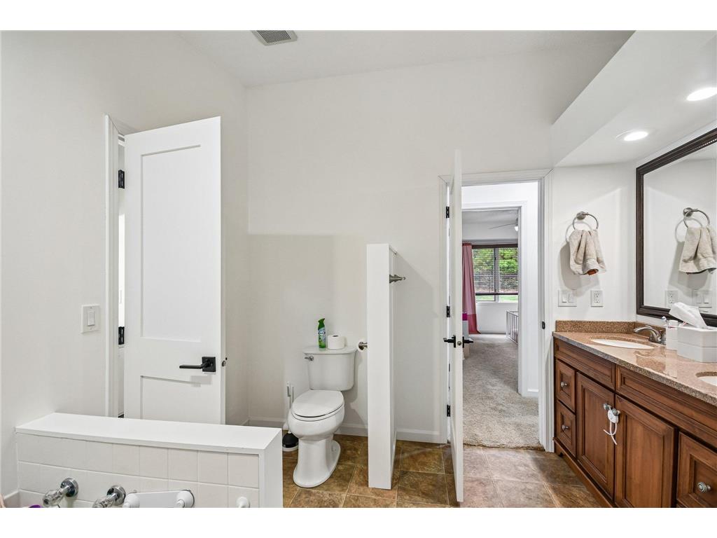 5595 Albert Street Shoreview MN 55126 7093762 image34