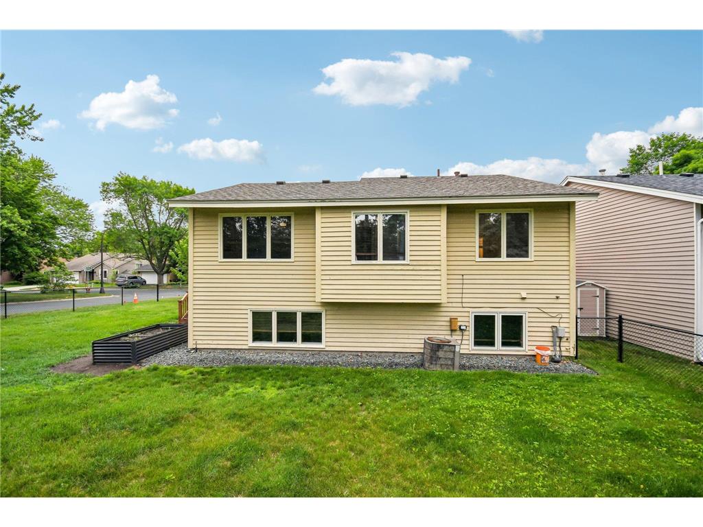 5595 Albert Street Shoreview MN 55126 7093762 image45