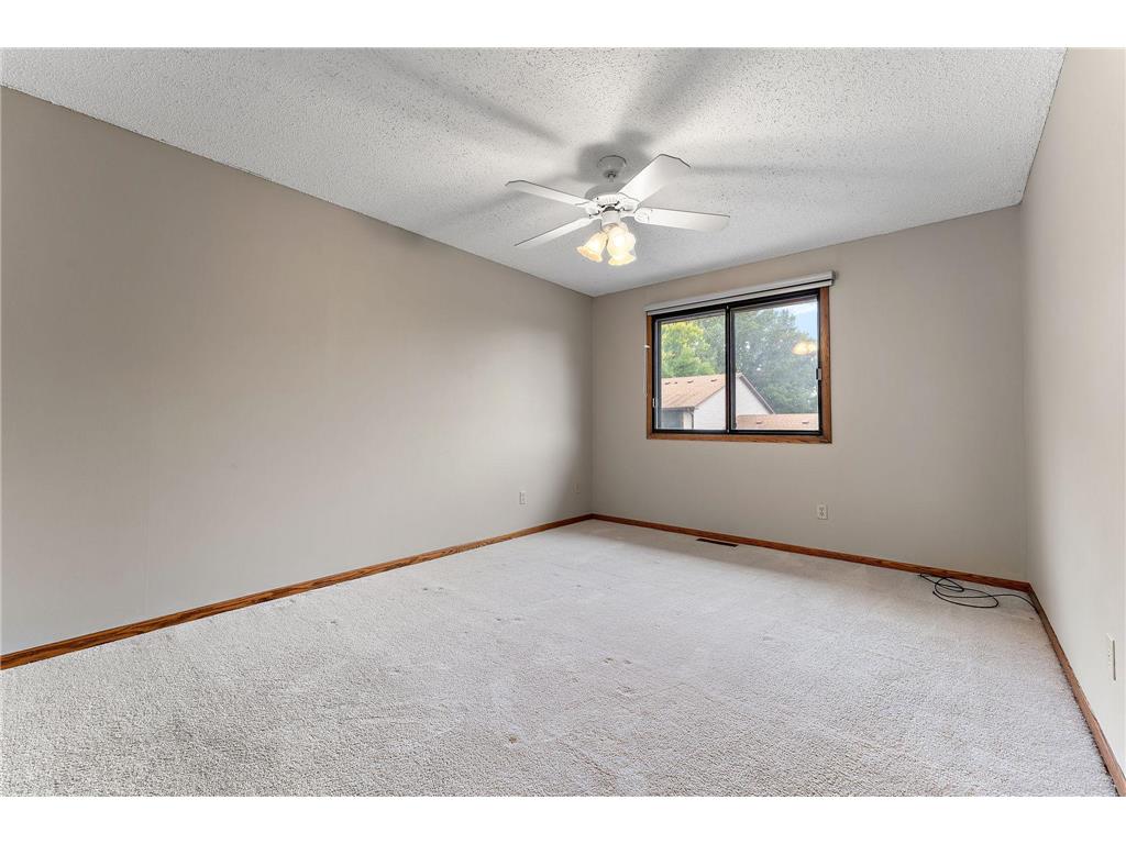560 Donegal Circle Shoreview MN 55126 7102365 image16
