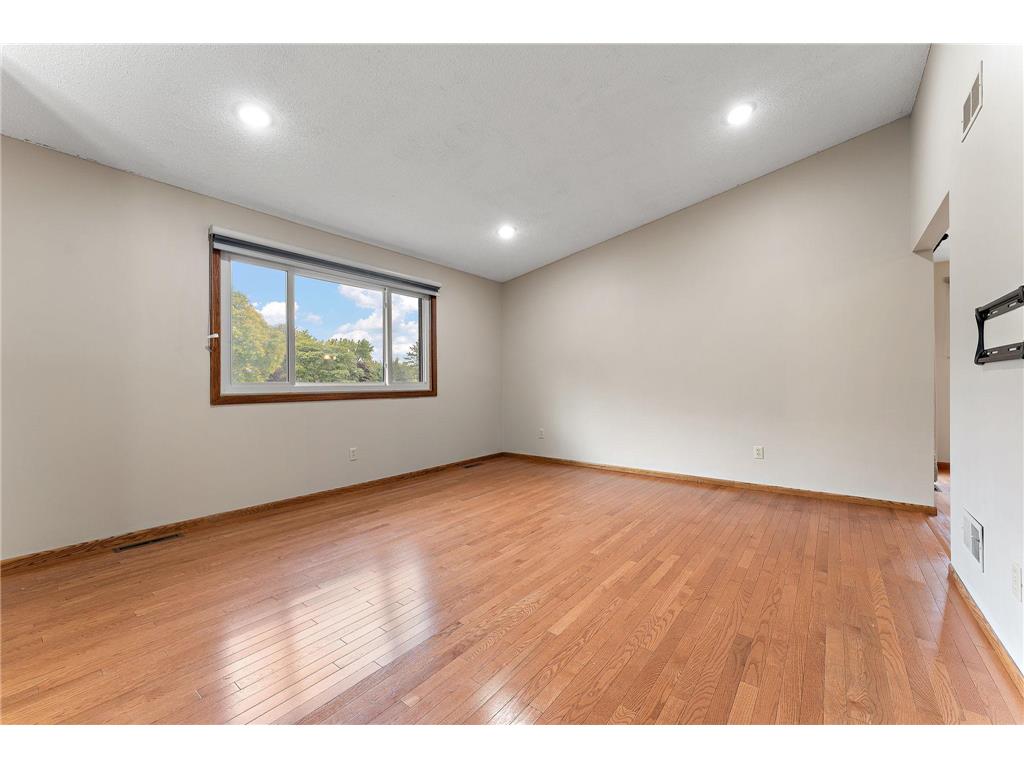560 Donegal Circle Shoreview MN 55126 7102365 image7