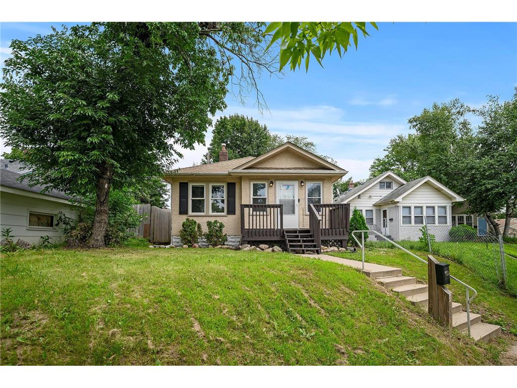 560 Gotzian Street Saint Paul MN 55106 6754815 image1