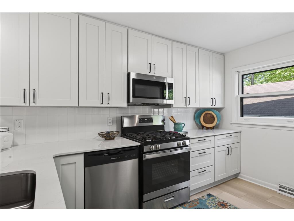 5600 23rd Avenue S Minneapolis MN 55417 7064690 image6