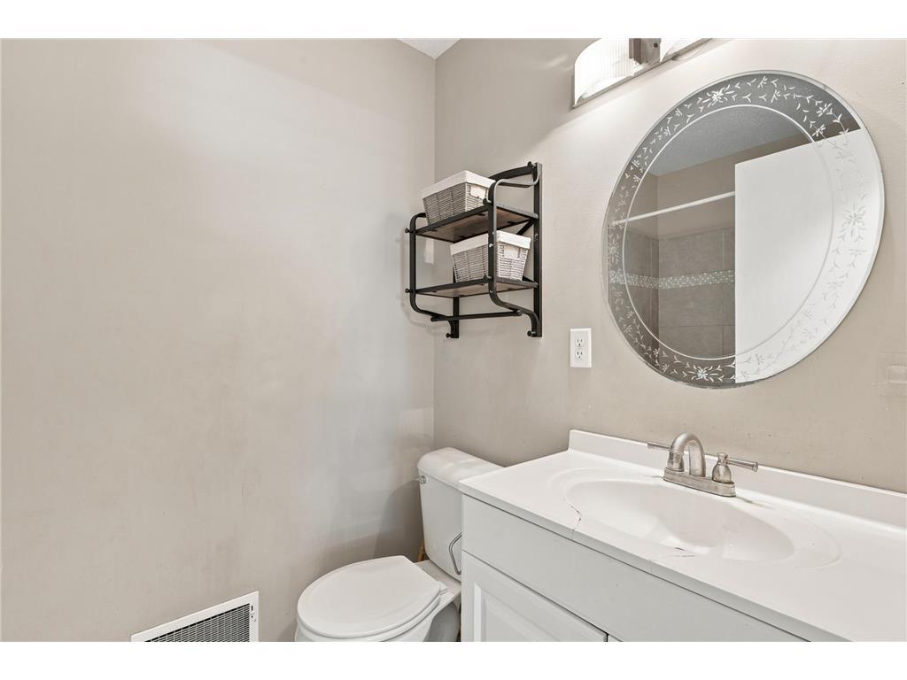 5600 83rd Avenue N Brooklyn Park MN 55443 7107410 image15
