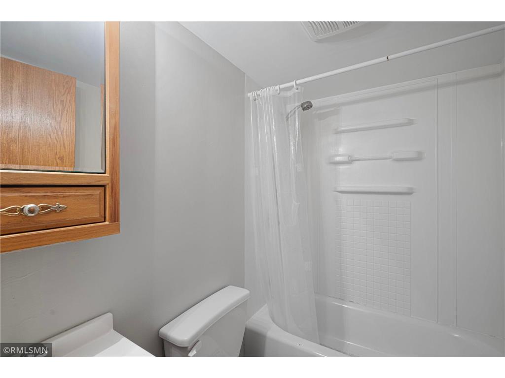 5600 Albert Street Shoreview MN 55126 7034777 image13