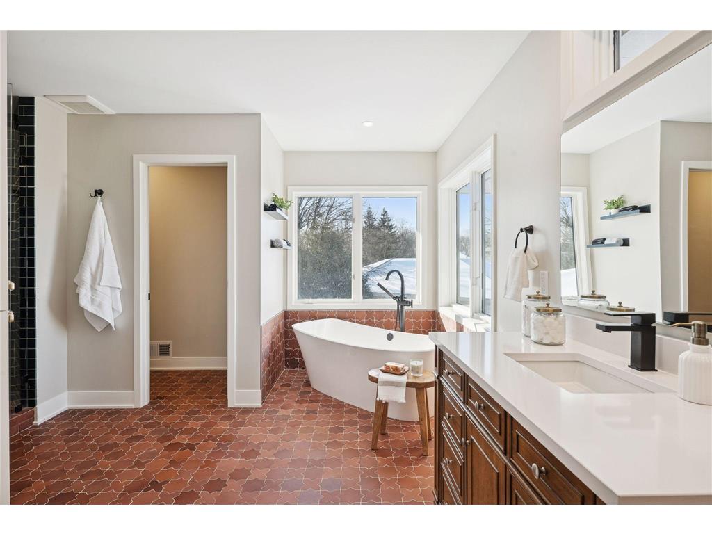 5600 Parkwood Lane Edina MN 55436 6819318 image28