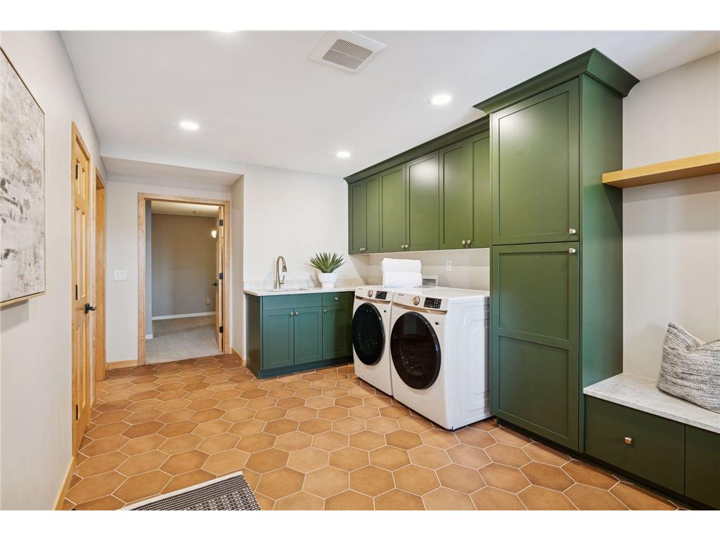 5600 Parkwood Lane Edina MN 55436 6819318 image42