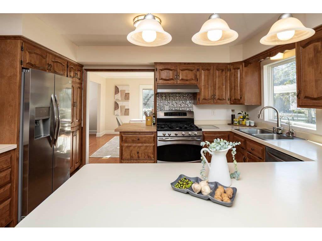 5600 W 70th Street Edina MN 55439 7083247 image12