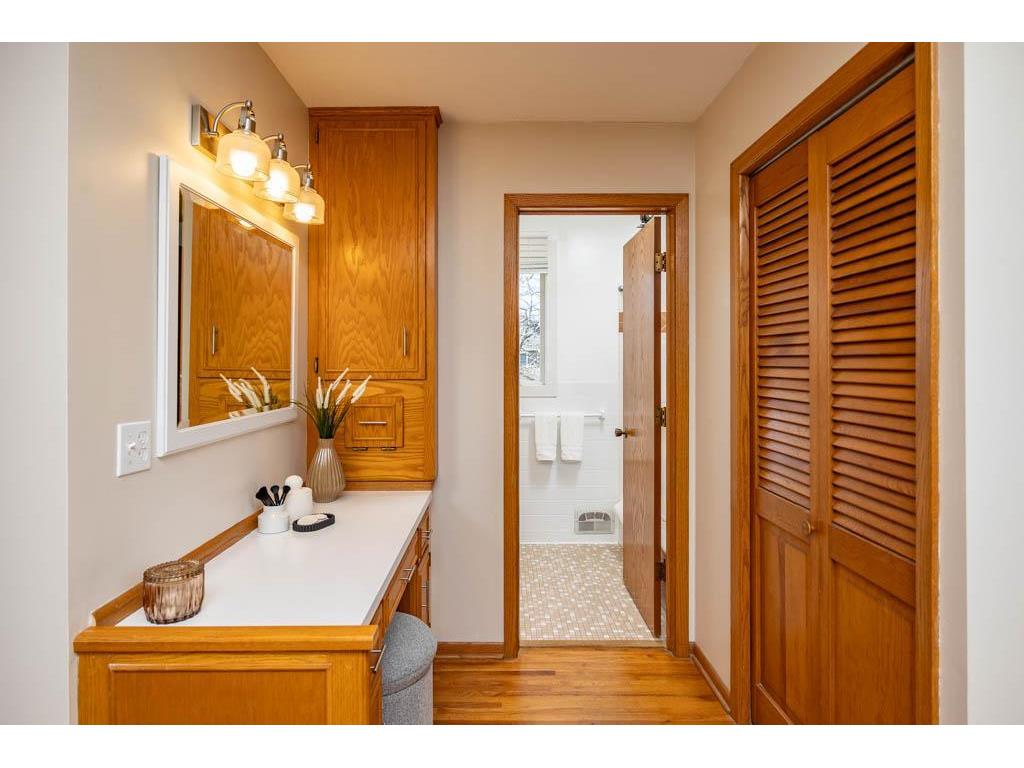 5600 W 70th Street Edina MN 55439 7083247 image21