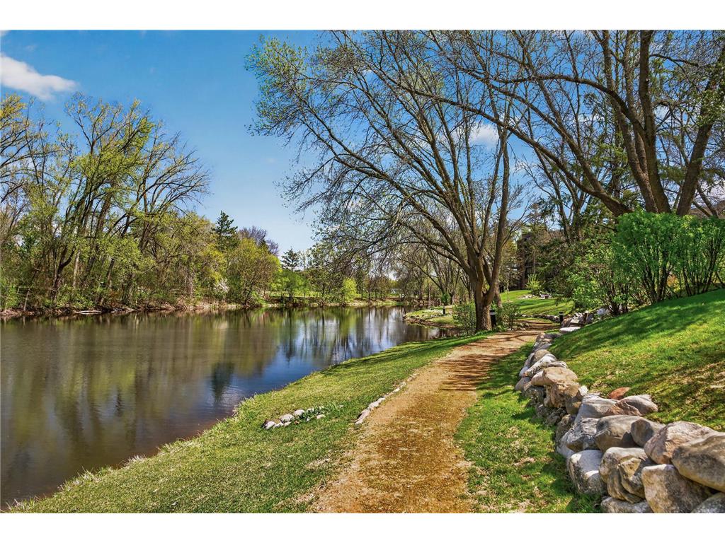 5601 Dewey Hill Road #119 Edina MN 55439 7065670 image65