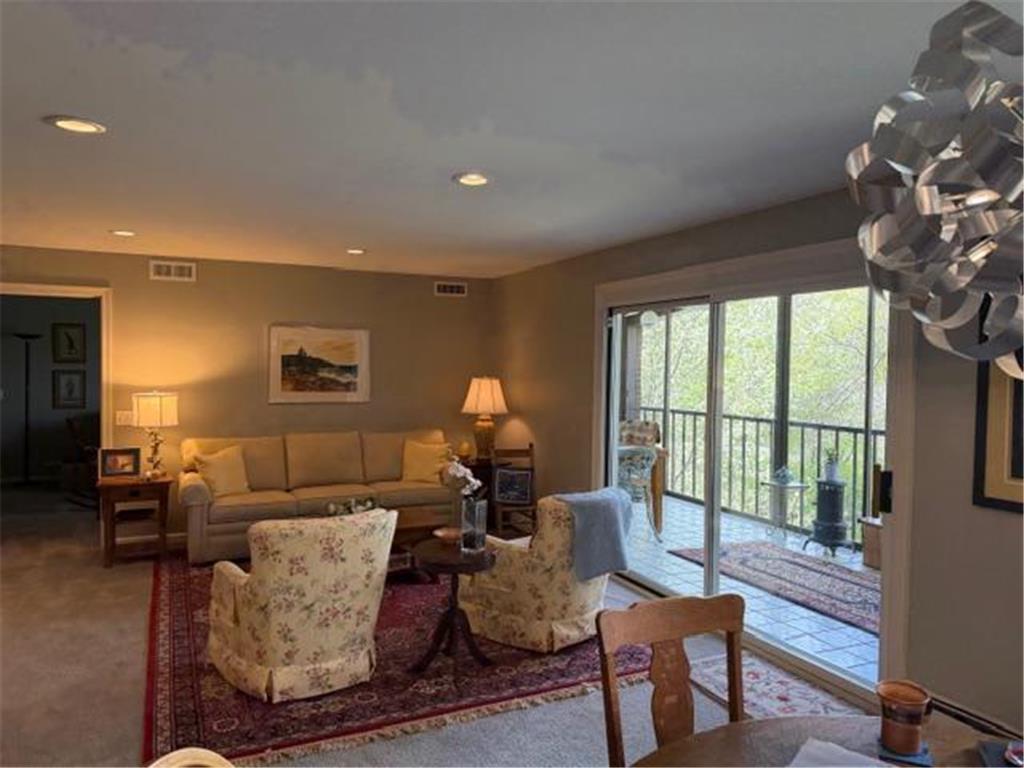5601 Dewey Hill Road #220 Edina MN 55439 7066791 image2