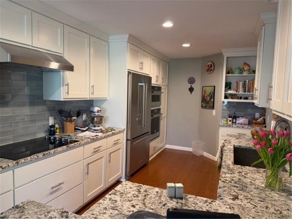 5601 Dewey Hill Road #220 Edina MN 55439 7066791 image3