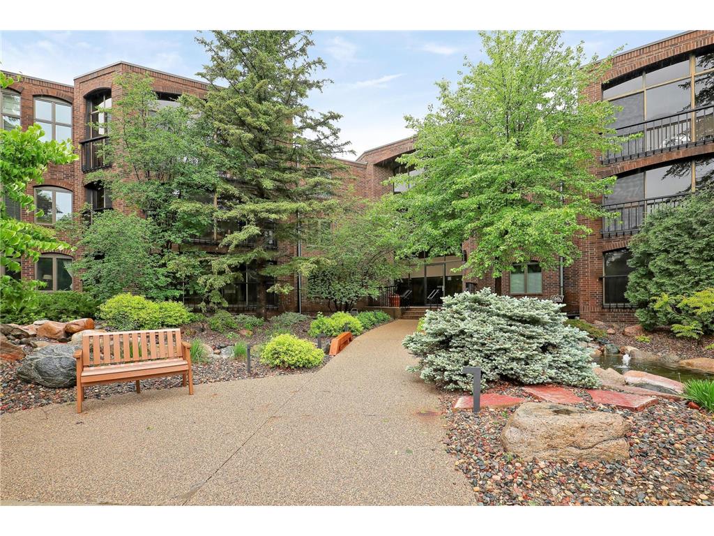 5601 Dewey Hill Road #310 Edina MN 55439 6725855 image1